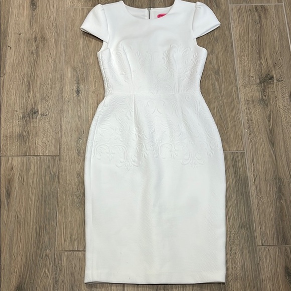 Betsey Johnson Dress Vintage Embossed Wedding White Fitted Reception Y2K Bodycon - Picture 11 of 14